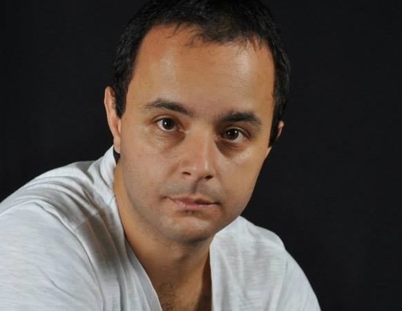 Suspense e redenção: autor fluminense estreia na literatura com thriller psicológico ambientado em mansão misteriosa